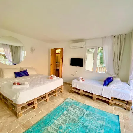 Alacati Barbarossa Hotel