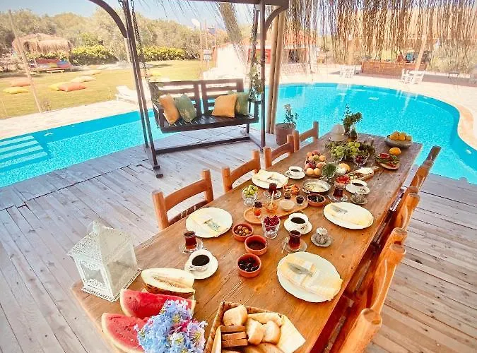 Alacati Barbarossa Hotel 3*