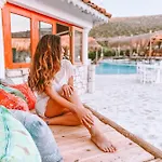 Alacati Barbarossa فندق Çeşme