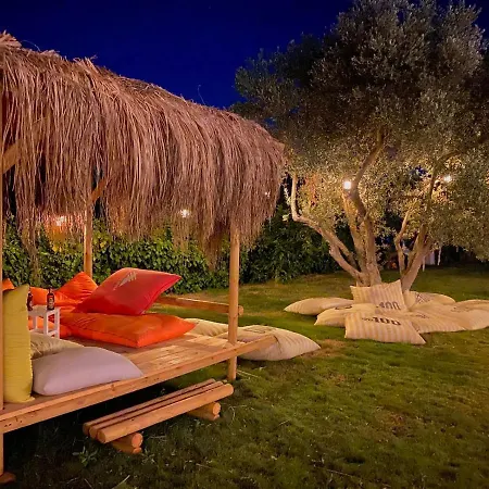 Alacati Barbarossa Cesme