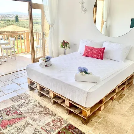 Alacati Barbarossa Cesme